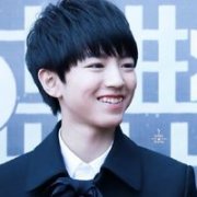 TFBOYSɰഺ˧ͷ